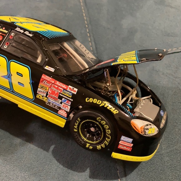 Nescar Ricky Rudd diecast car - Picture 6 of 8